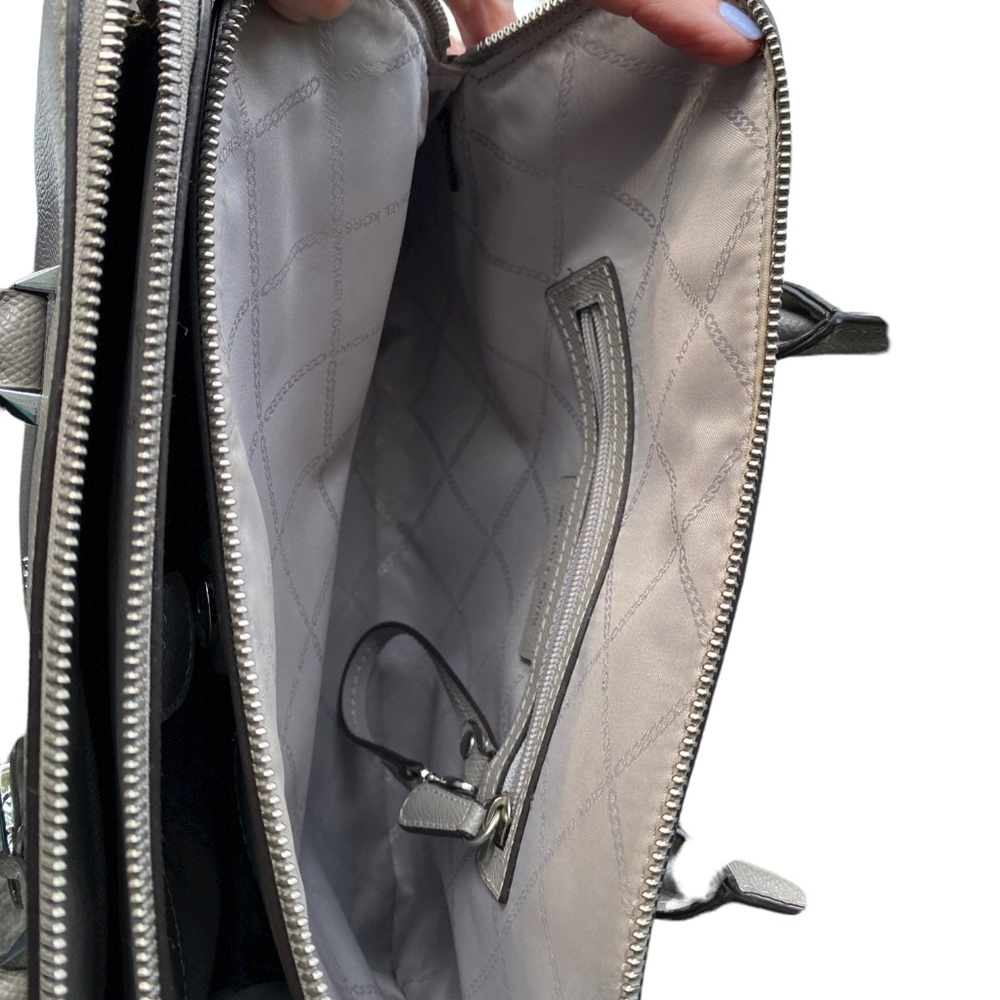 New Michael Kors Gray Handbag - Picture 4 of 5